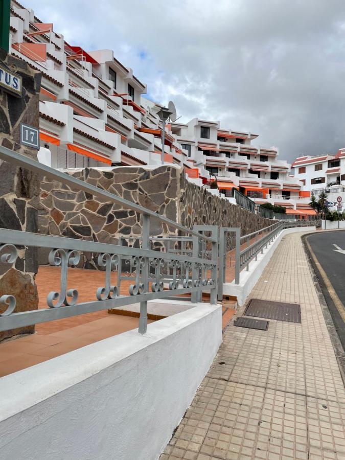 1 Bedroom Apartment With Stunning Sea View アロナ エクステリア 写真